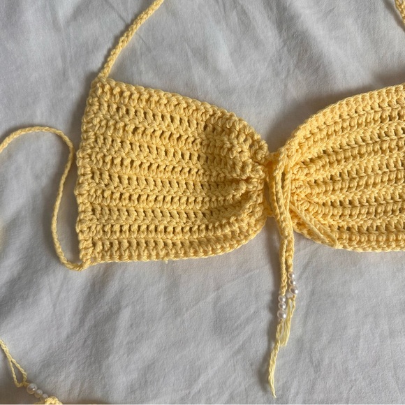 handmade crochet butter yellow bikini set - Picture 3 of 9
